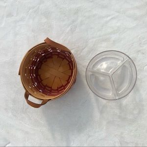 Longaberger Basket Handwoven Round Vintage w. Divider